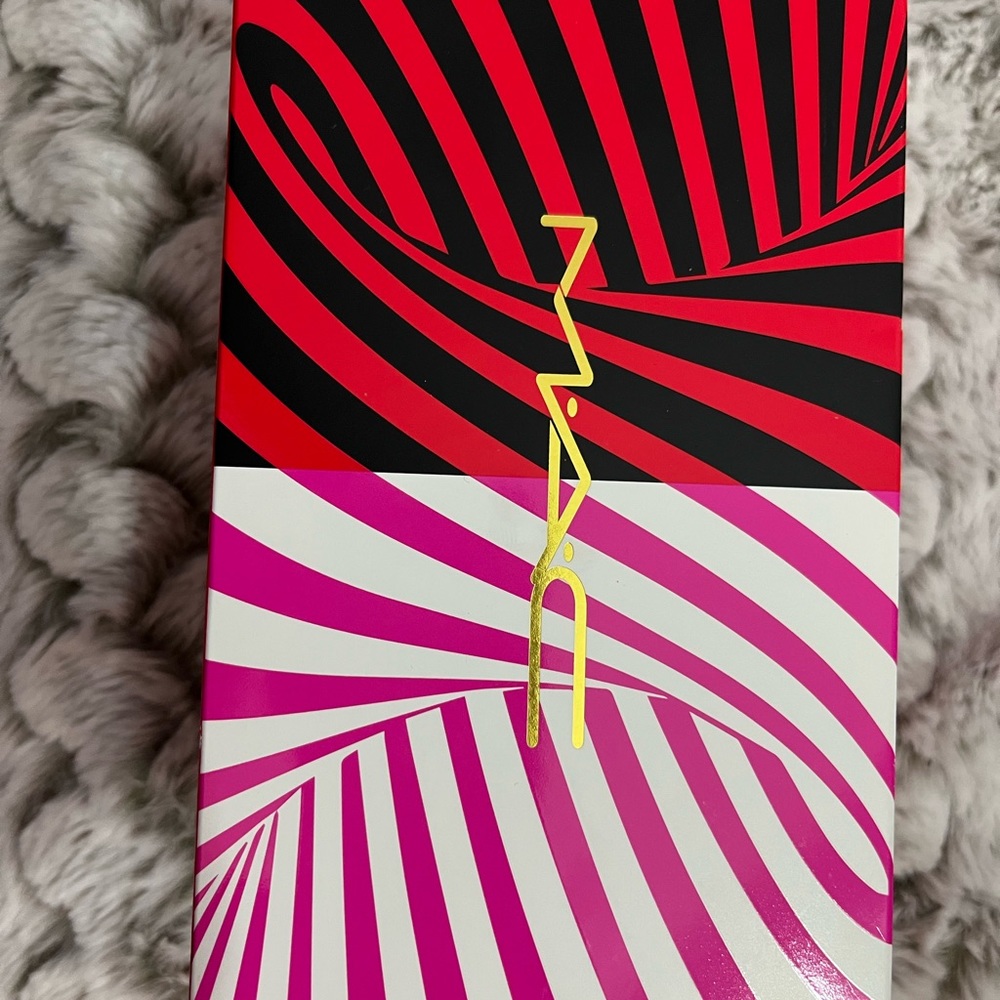 MAC Mini lipstick vault 💄